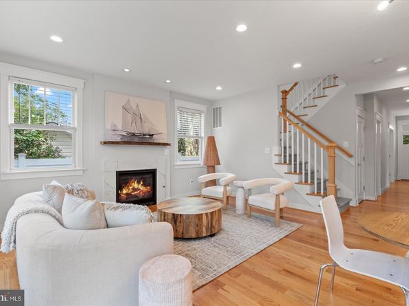 508 E Custis Avenue, Alexandria VA 22301
