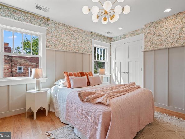 508 E Custis Avenue, Alexandria VA 22301