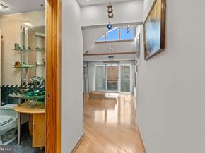 75 Bonnie Gellman Court D75, Philadelphia PA 19114