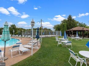 75 Bonnie Gellman Court D75, Philadelphia PA 19114