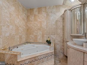 75 Bonnie Gellman Court D75, Philadelphia PA 19114