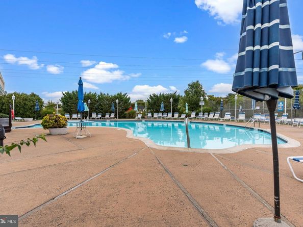 75 Bonnie Gellman Court D75, Philadelphia PA 19114