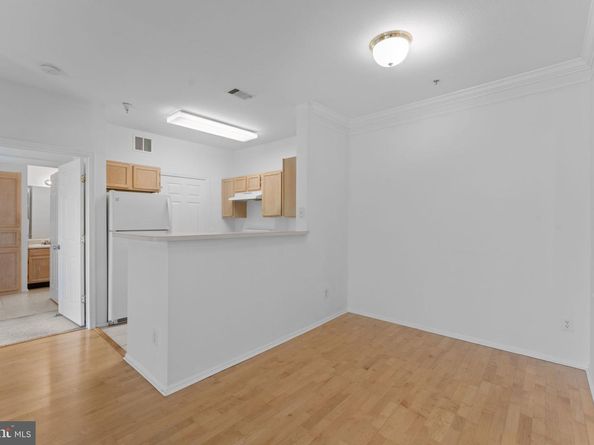 1591 Spring Gate Drive 3314, Mclean VA 22102