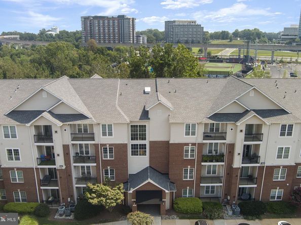 1591 Spring Gate Drive 3314, Mclean VA 22102