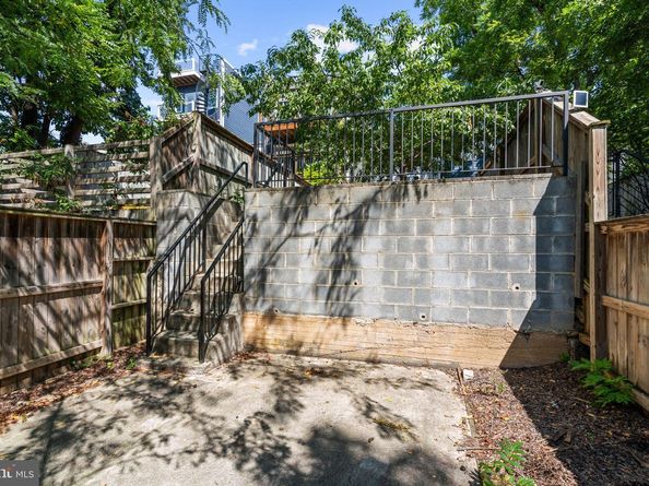 1273 Oates Street NE, Washington DC 20002