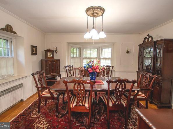 26 Henley Road, Wynnewood PA 19096