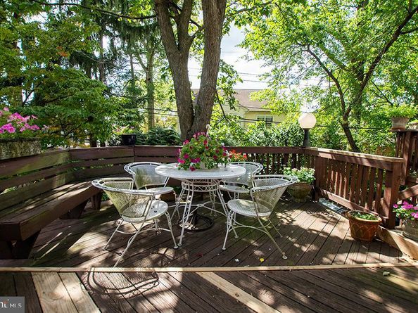 26 Henley Road, Wynnewood PA 19096