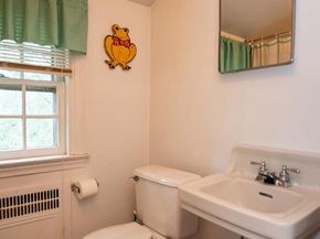 26 Henley Road, Wynnewood PA 19096