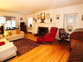 26 Henley Road, Wynnewood PA 19096