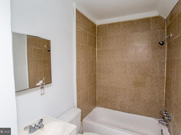 1617 Wakeling Street, Philadelphia PA 19124