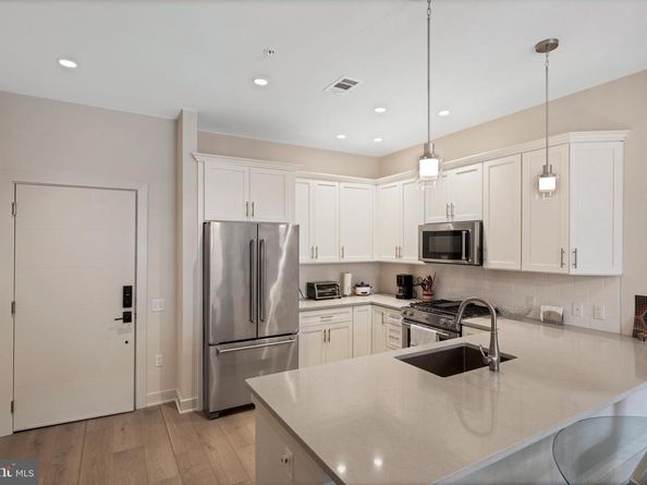 575 S Goddard Boulevard 502, King Of Prussia PA 19406