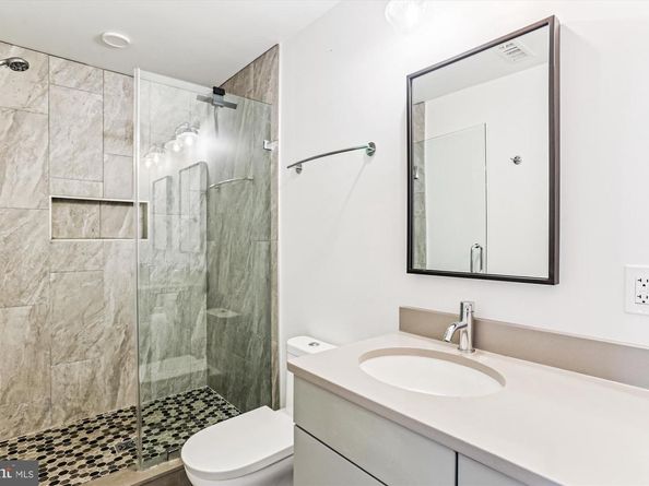 2409 37TH Street NW 2, Washington DC 20007