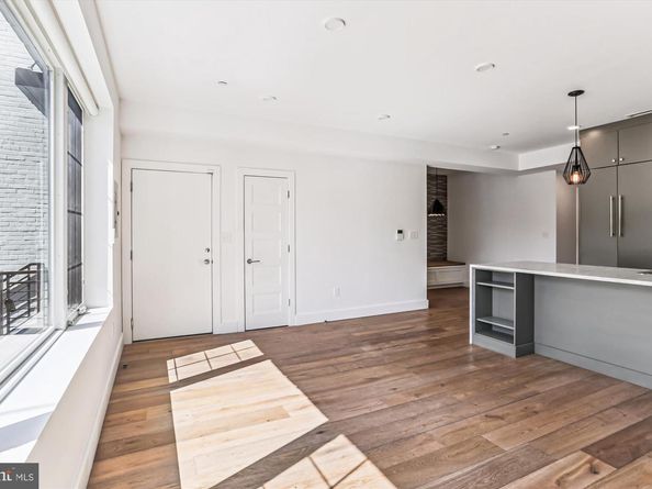 2409 37TH Street NW 2, Washington DC 20007