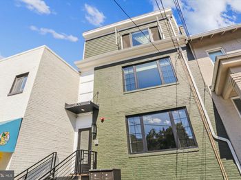 2409 37TH Street NW