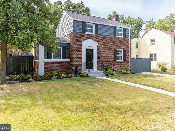 3300 6TH Street S, Arlington VA 22204