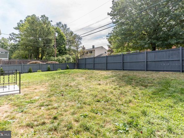 3300 6TH Street S, Arlington VA 22204