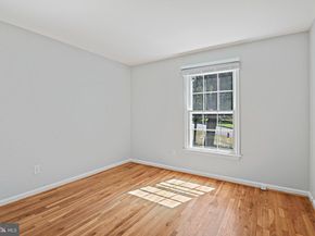 10200 Tamarack Drive, Vienna VA 22182