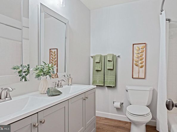 10200 Tamarack Drive, Vienna VA 22182