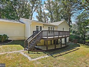 10200 Tamarack Drive, Vienna VA 22182
