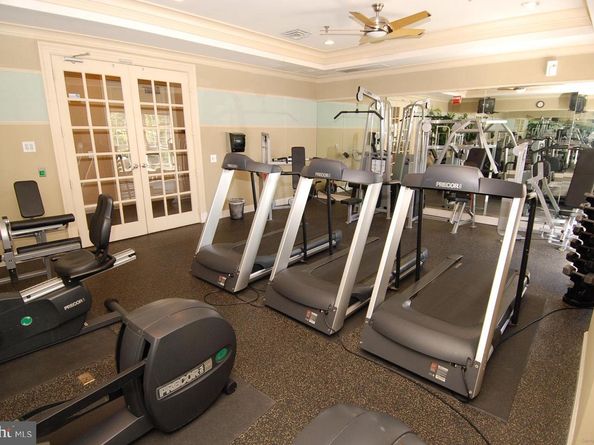 4862 Eisenhower Avenue 458, Alexandria VA 22304