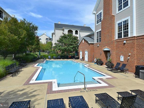 4862 Eisenhower Avenue 458, Alexandria VA 22304