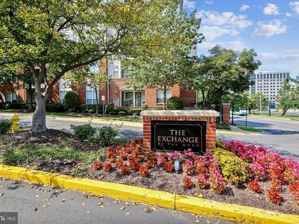 4862 Eisenhower Avenue 458, Alexandria VA 22304