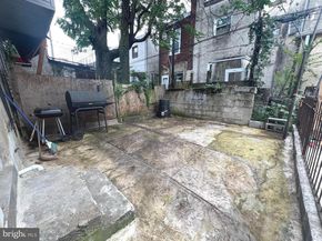 2546 S 7TH Street, Philadelphia PA 19148