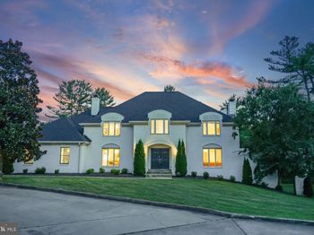 1179 Ballantrae Lane
