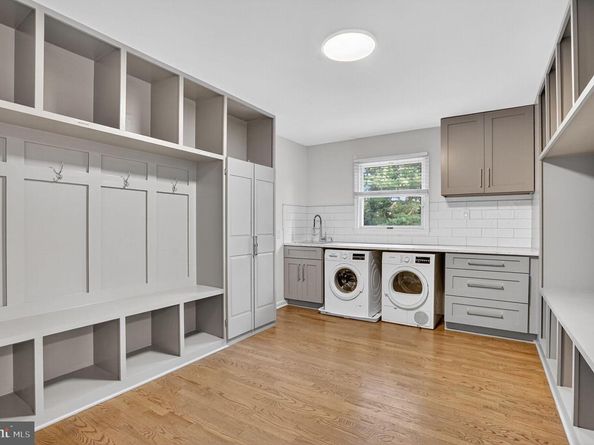 1179 Ballantrae Lane, Mclean VA 22101
