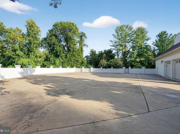 1179 Ballantrae Lane, Mclean VA 22101