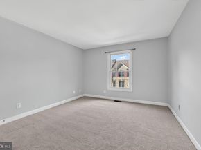 9512 Lagersfield Circle, Vienna VA 22181