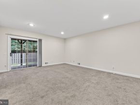9512 Lagersfield Circle, Vienna VA 22181