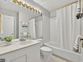 9512 Lagersfield Circle, Vienna VA 22181