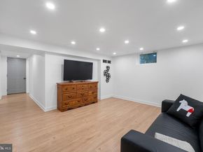6474 Oakwood Drive, Falls Church VA 22041