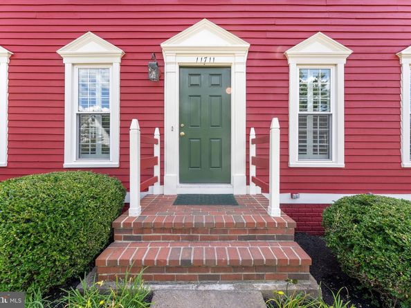 11711 Old Bayberry Lane, Reston VA 20194