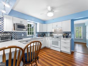 11711 Old Bayberry Lane, Reston VA 20194