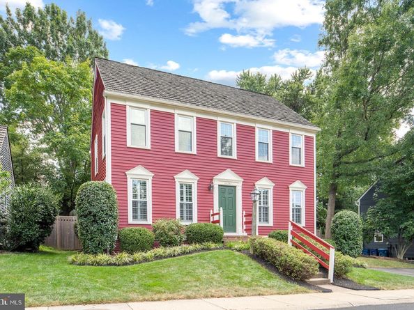 11711 Old Bayberry Lane, Reston VA 20194