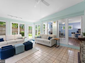 11711 Old Bayberry Lane, Reston VA 20194