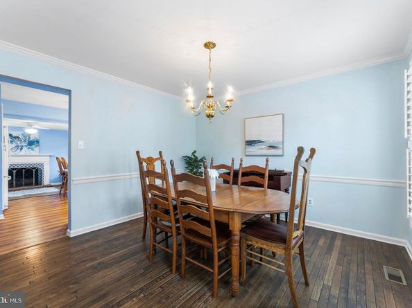 11711 Old Bayberry Lane, Reston VA 20194