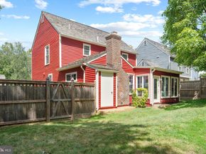 11711 Old Bayberry Lane, Reston VA 20194