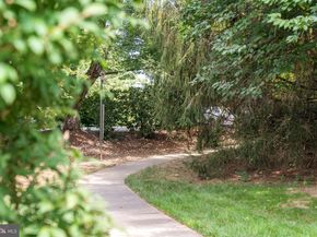 11711 Old Bayberry Lane, Reston VA 20194
