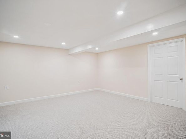 2933 Landover Street, Alexandria VA 22305