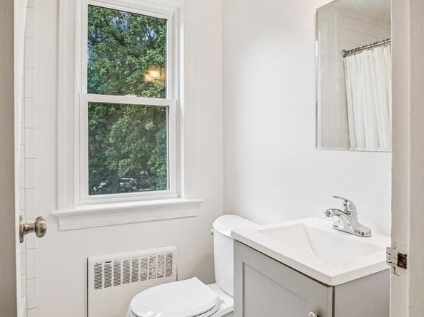 2933 Landover Street, Alexandria VA 22305