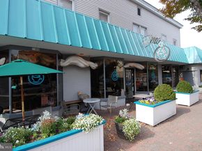 2933 Landover Street, Alexandria VA 22305
