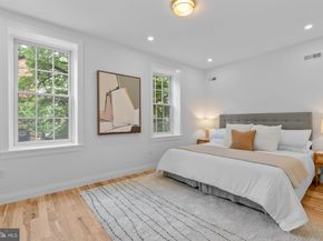202 Spruce Street, Philadelphia PA 19106