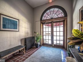 1860 Clydesdale Place NW 105, Washington DC 20009
