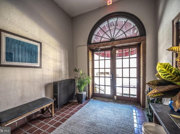 1860 Clydesdale Place NW 105, Washington DC 20009