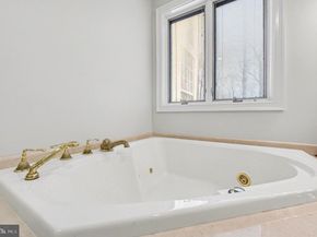 438 Dreshertown Road, Fort Washington PA 19034