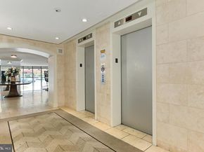 8360 Greensboro Drive 305, Mclean VA 22102