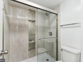 8360 Greensboro Drive 305, Mclean VA 22102